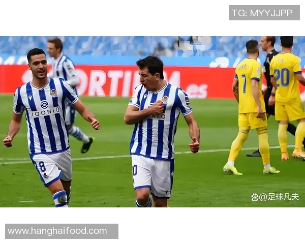 西杯激战皇家社会对决塞尔塔争夺晋级名额的精彩对抗 西杯激战皇家社会对决塞尔塔争夺晋级名额的精彩对抗