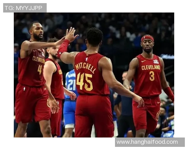 2016年NBA总决赛骑士与雷霆的巅峰对决回顾与精彩瞬间分析