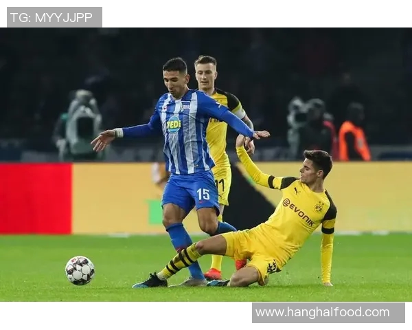 德甲激战柏林赫塔迎战强敌拜仁全力争胜展现球队实力 德甲激战柏林赫塔迎战强敌拜仁全力争胜展现球队实力