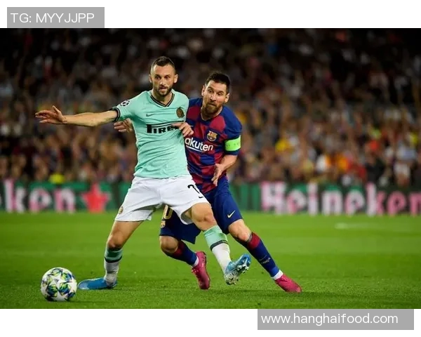 梅西神助攻三次助力巴黎逆转巴萨成功晋级欧冠八强