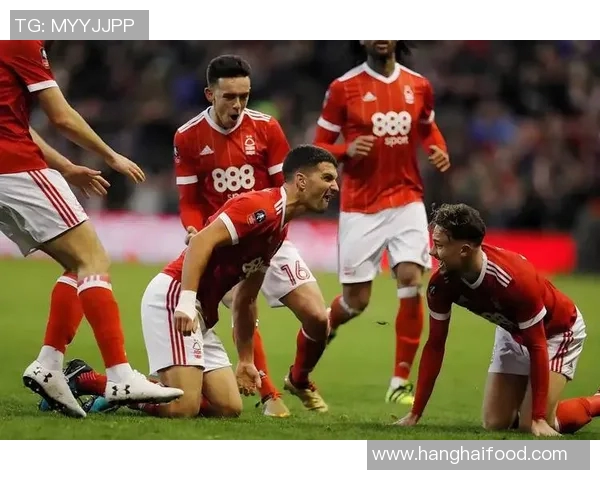 威科姆主场迎战诺丁汉森林力争三分展现球队实力与决心