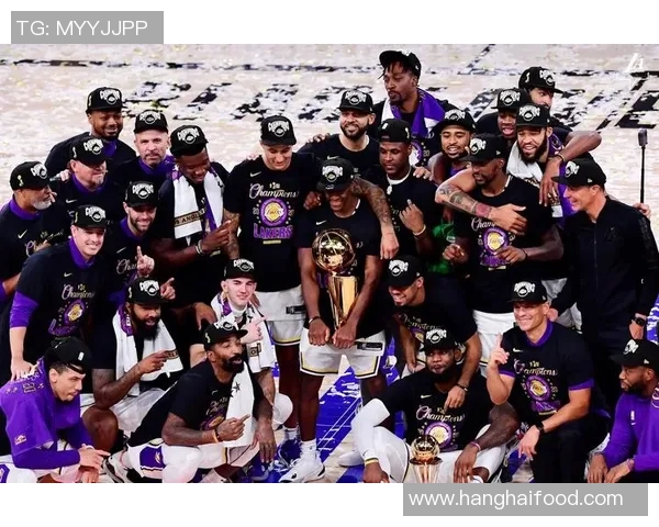 太阳与湖人激战正酣最终结果揭晓球迷热议赛场精彩瞬间