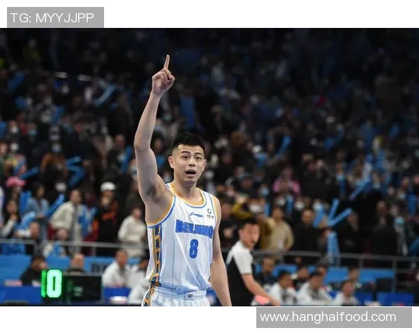 方硕:从篮球新星到全能战士的成长之路与未来展望 方硕:从篮球新星到全能战士的成长之路与未来展望