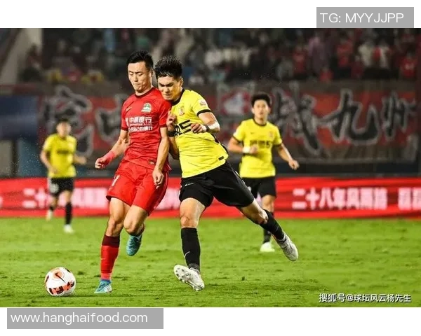 林肯城足球队迎战诺茨郡展现激烈对抗的精彩赛事分析