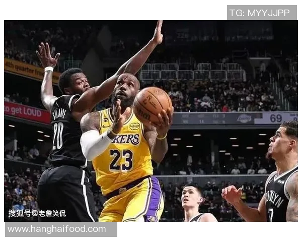 湖人对决篮网精彩纷呈12日比赛前瞻与球员状态分析 湖人对决篮网精彩纷呈12日比赛前瞻与球员状态分析
